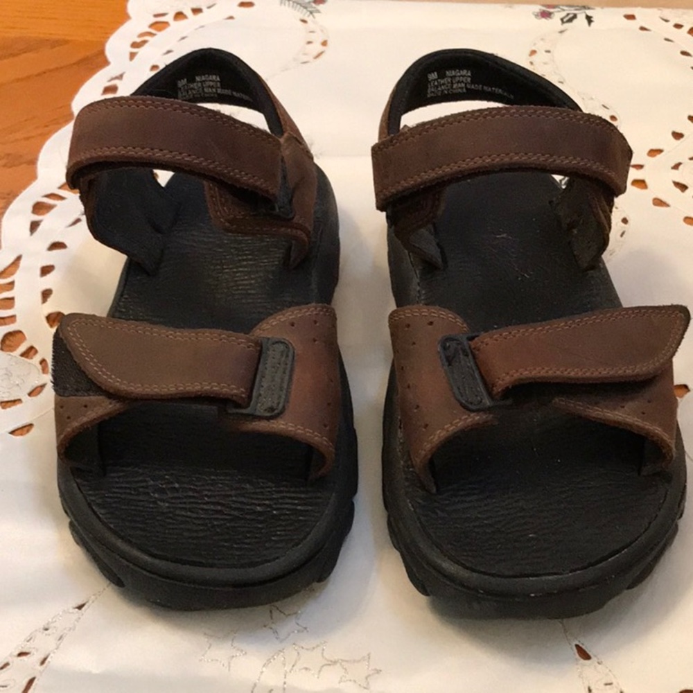 Northwest Territory sandals, size 9